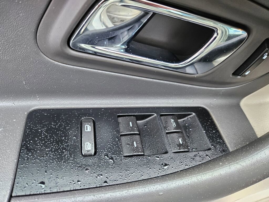 Used 2012 Ford Taurus SEL AWD/4WD image 12