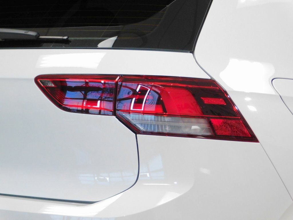 Used 2025 Volkswagen Golf R image 90