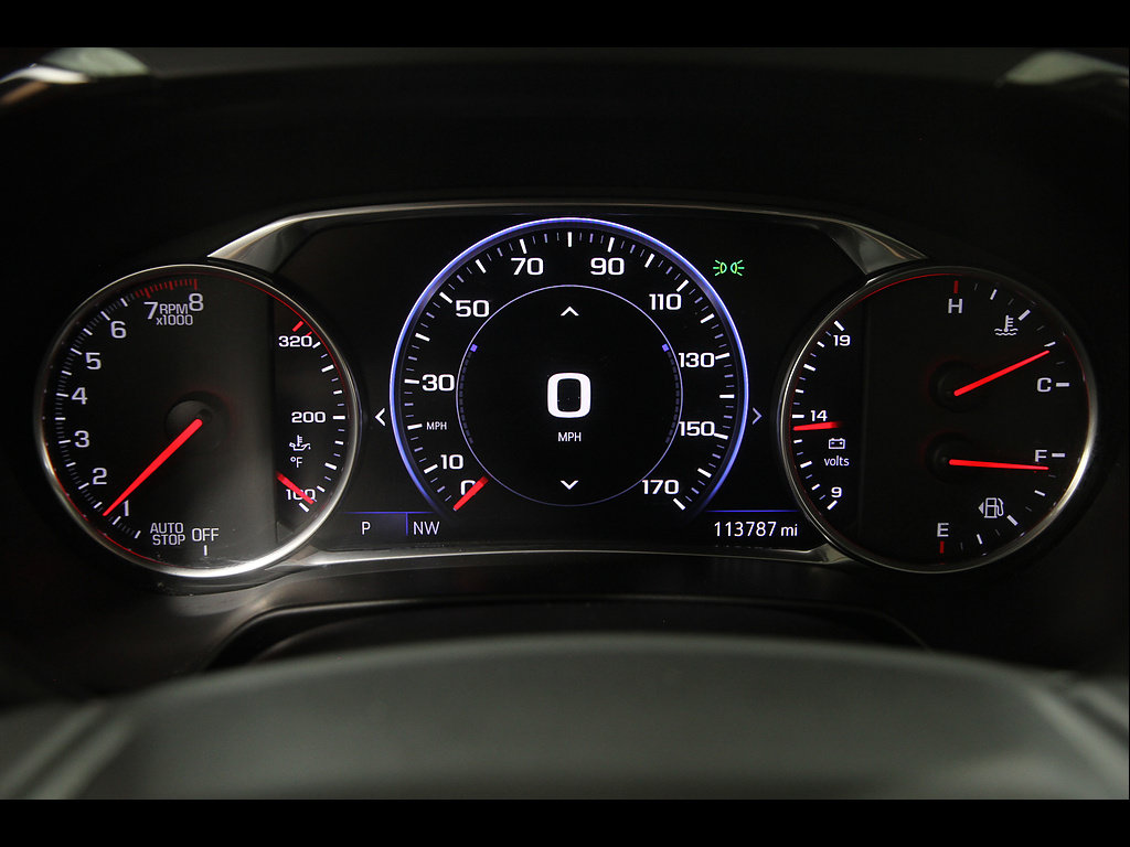 Used 2020 Chevrolet Blazer RS w/ LPO, Floor Liner Package FWD image 8