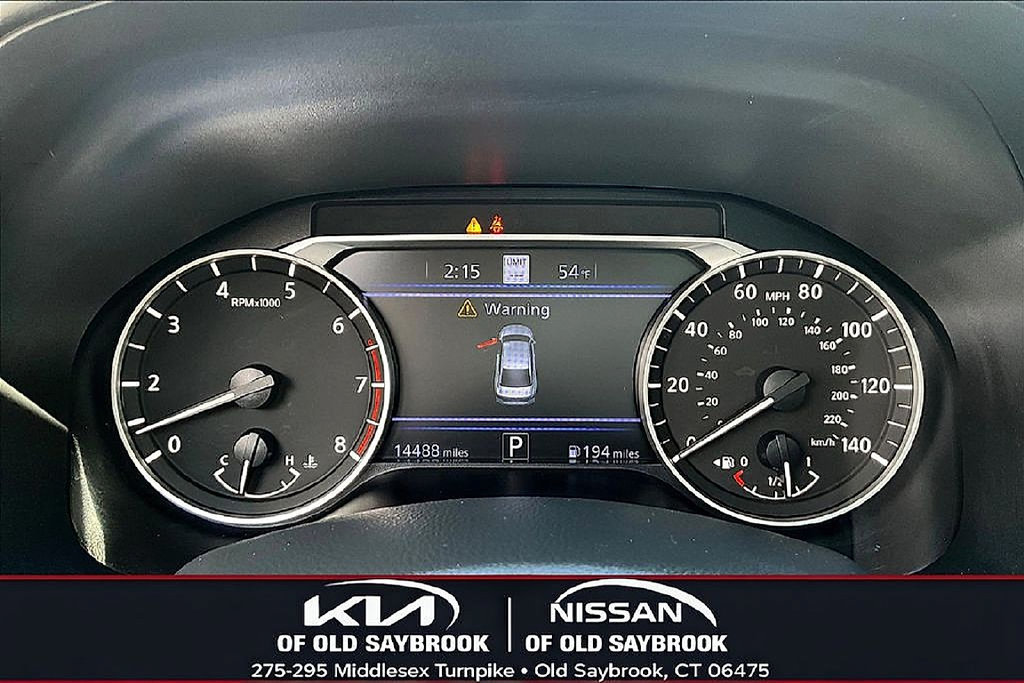 Used 2023 Nissan Altima 2.5 SL FWD image 13