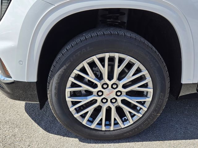 New 2026 GMC Acadia Denali w/ Super Cruise Package FWD image 4
