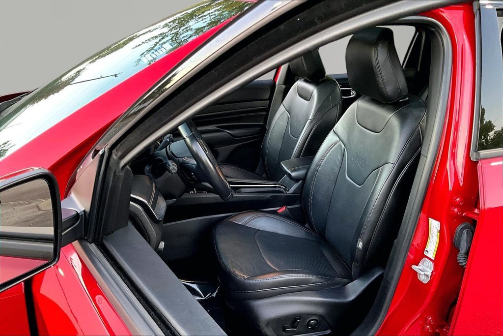Used 2022 Jeep Compass Limited w/ (RED) Package AWD/4WD image 18