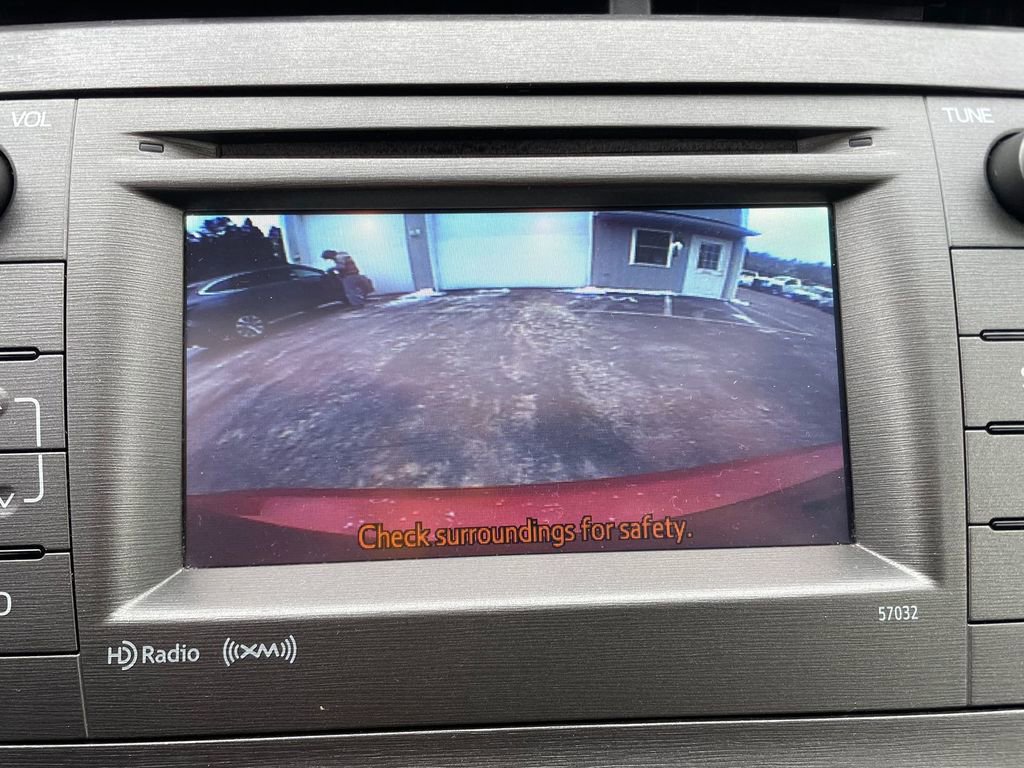 Used 2013 Toyota Prius Three w/ Solar Roof Pkg image 21