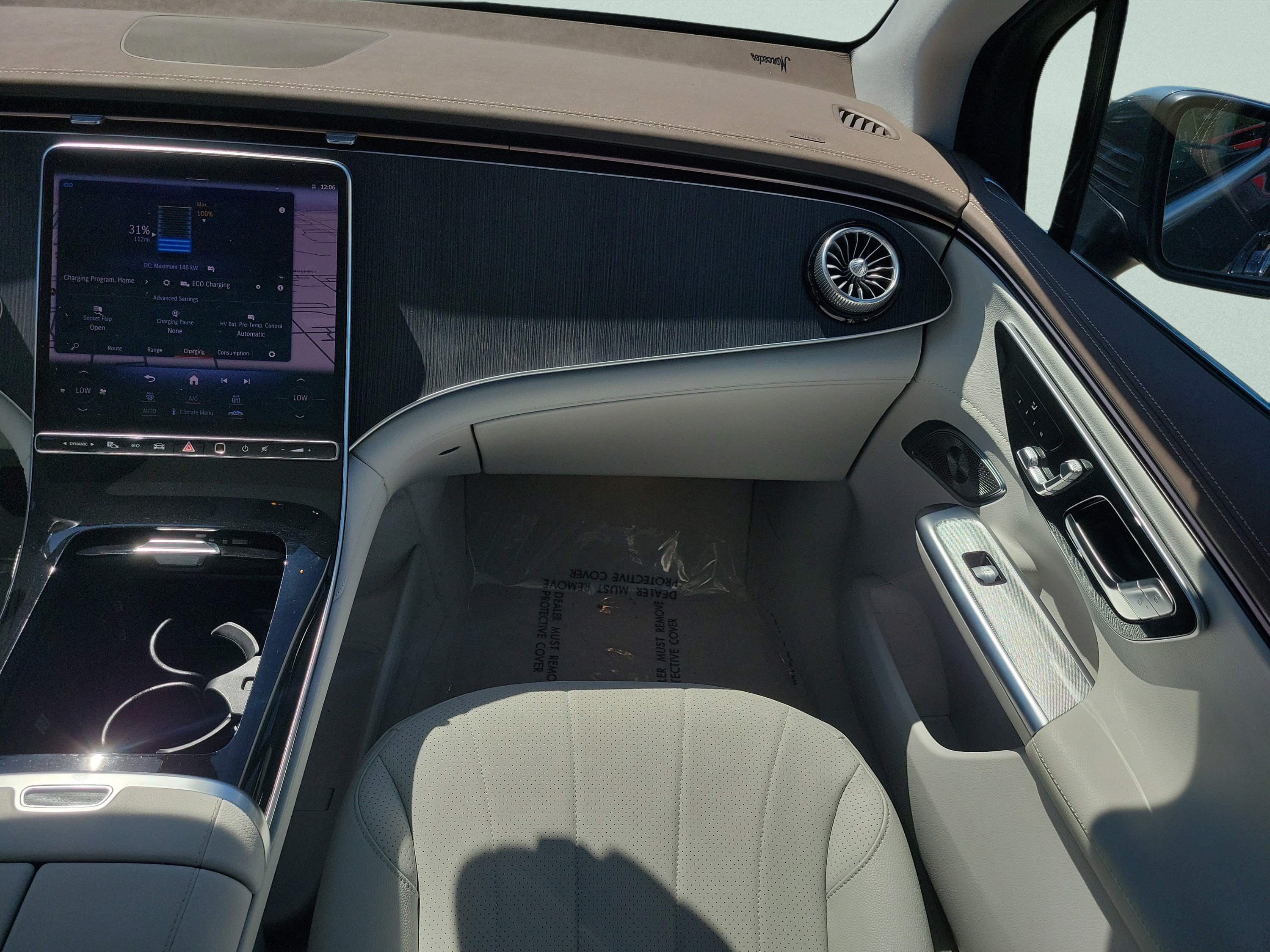 Certified 2023 Mercedes-Benz EQE 350+ SUV image 11