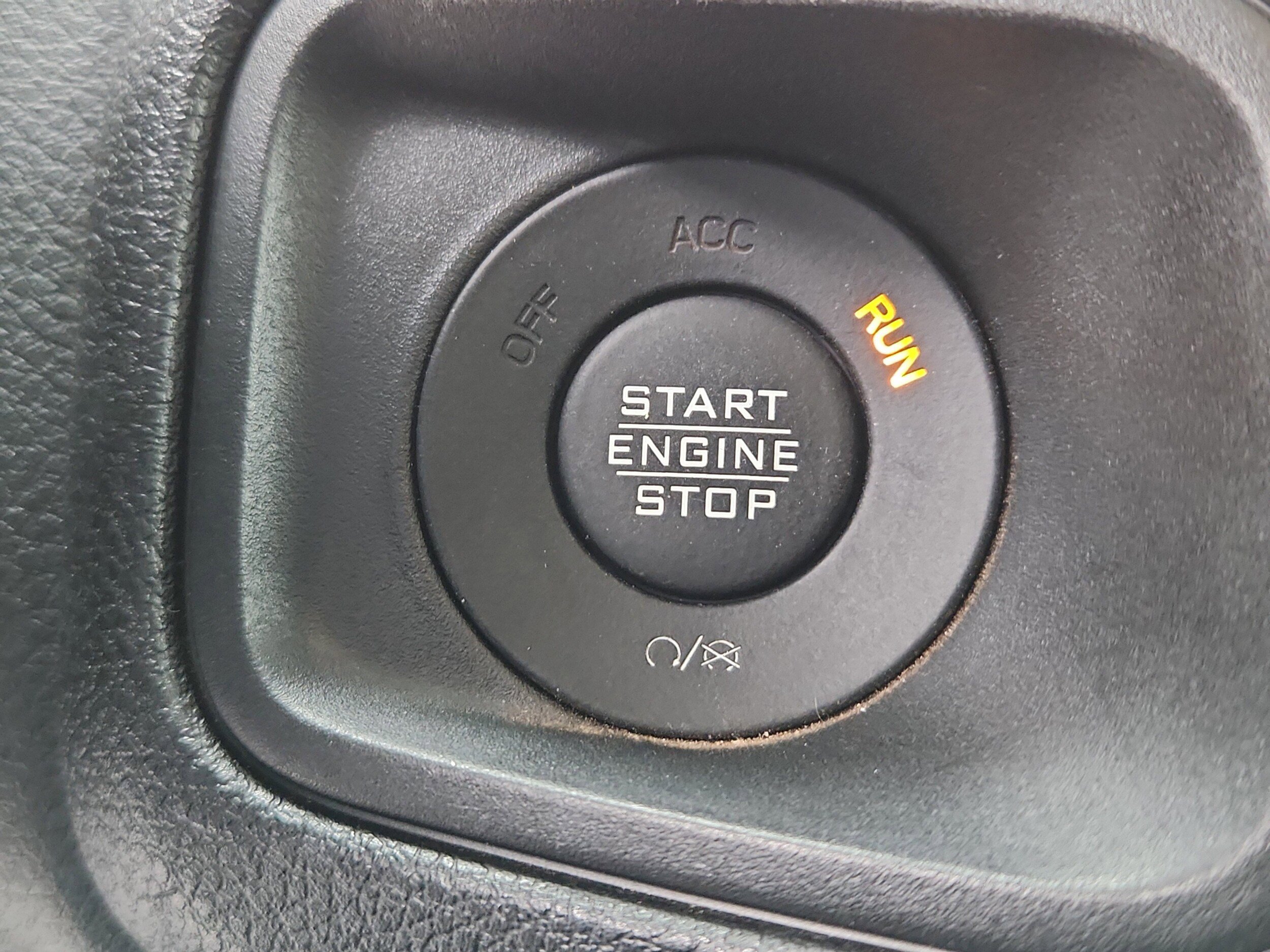 Used 2024 Jeep Wrangler Unlimited AWD/4WD image 21