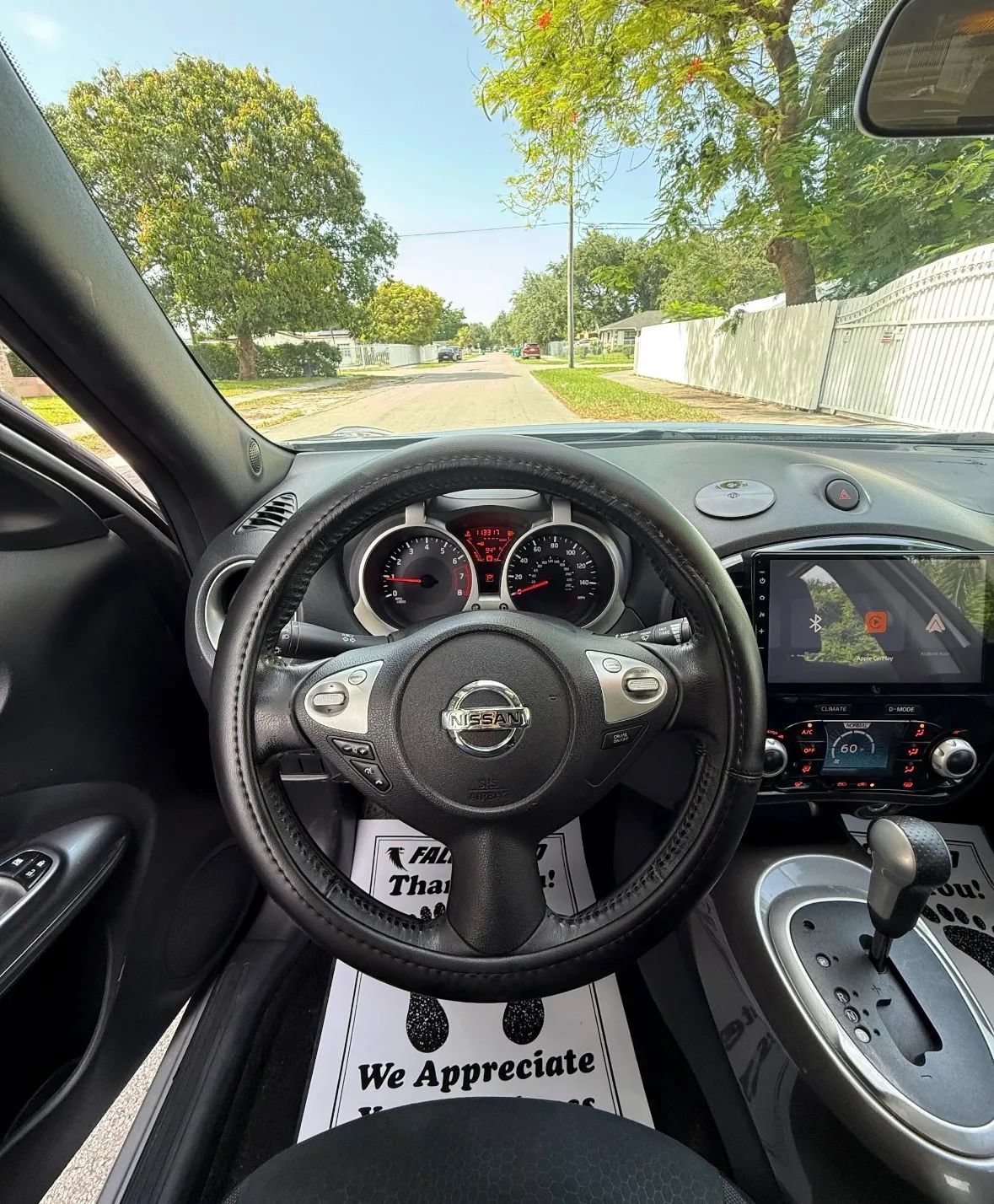 Used 2015 Nissan Juke SV FWD image 10