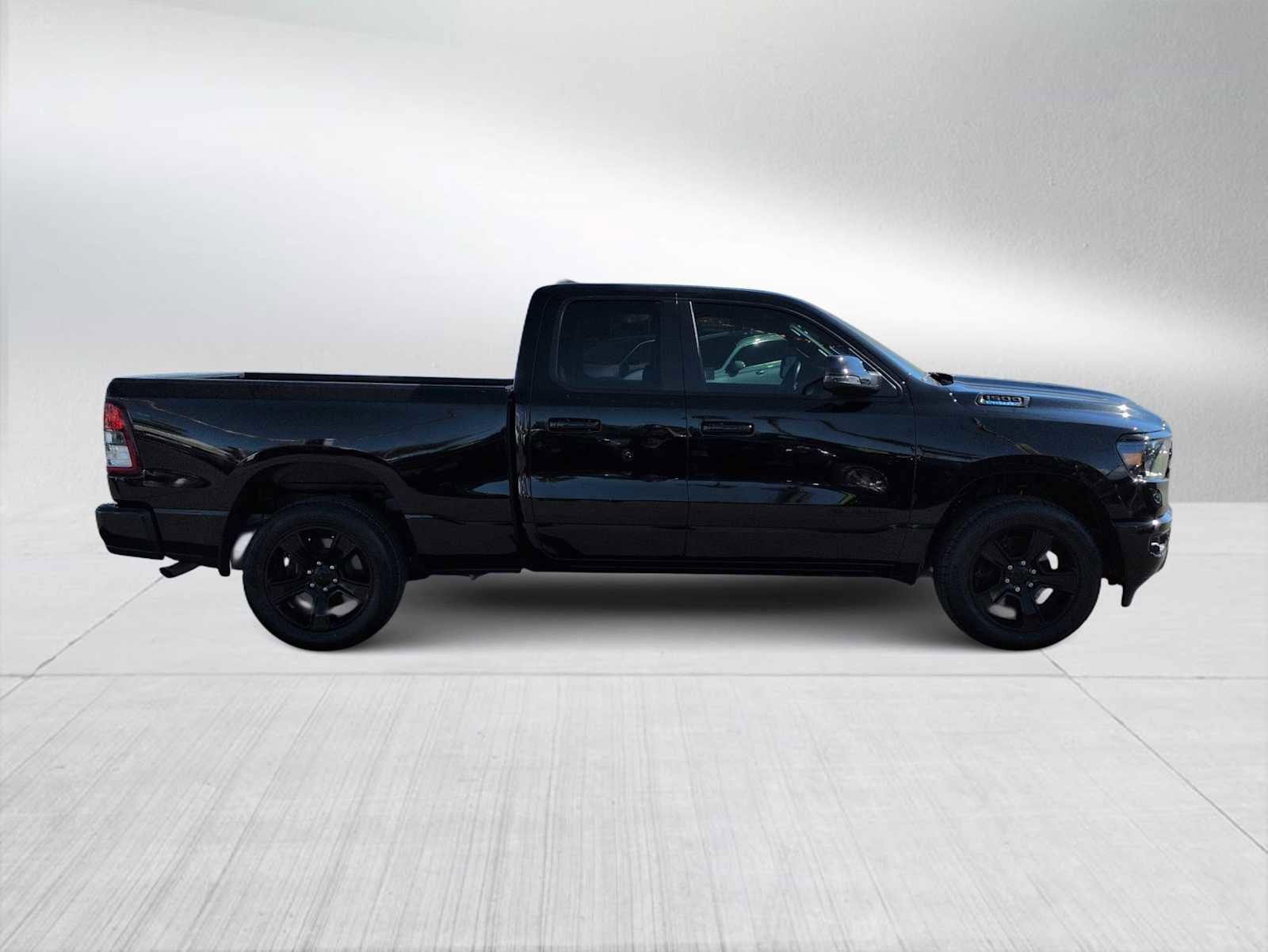 Used 2023 RAM 1500 Big Horn image 9