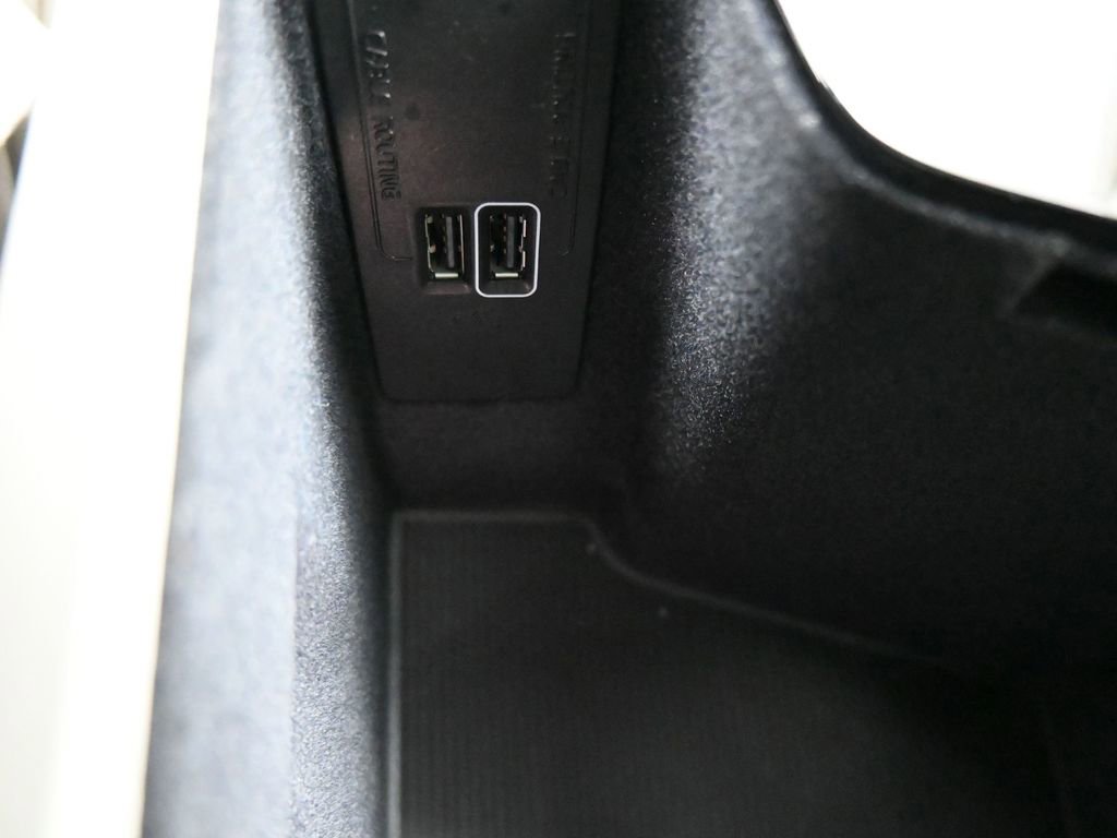 Used 2022 Volvo XC90 T6 Inscription w/ Climate Package image 15