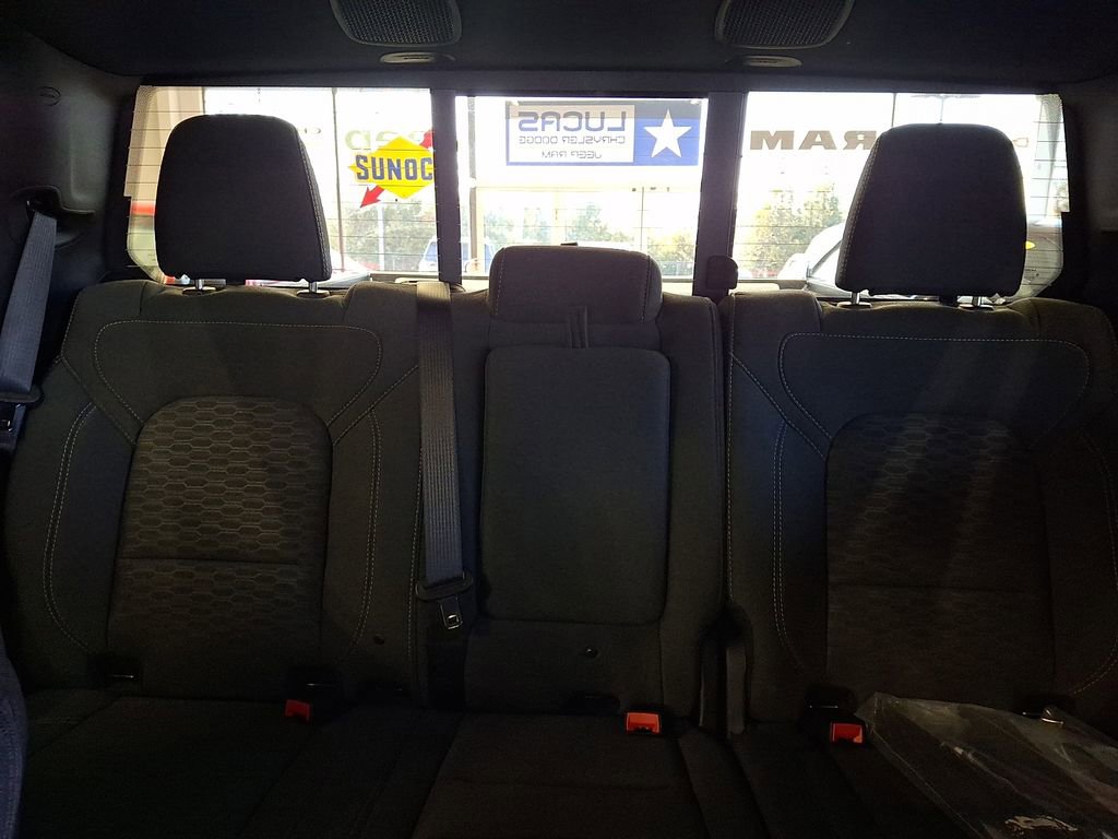 New 2026 RAM 1500 Big Horn AWD/4WD image 14