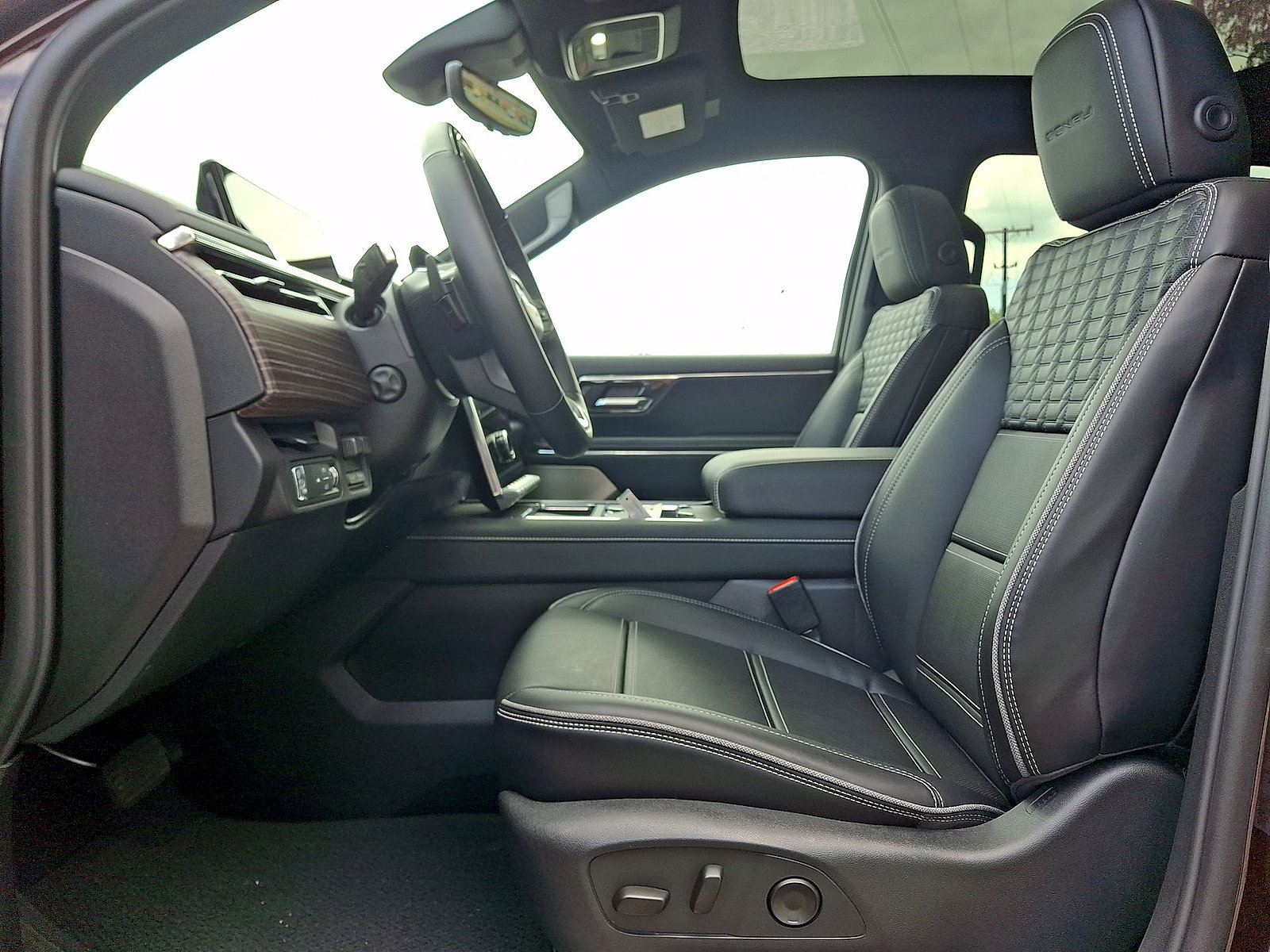 New 2026 GMC Sierra EV Denali AWD/4WD image 14