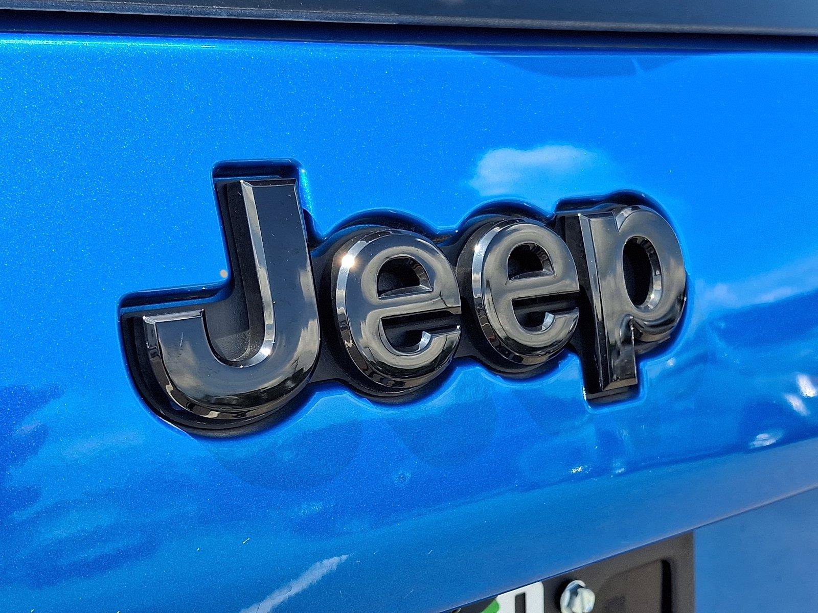 Used 2023 Jeep Cherokee Altitude Lux AWD/4WD image 30