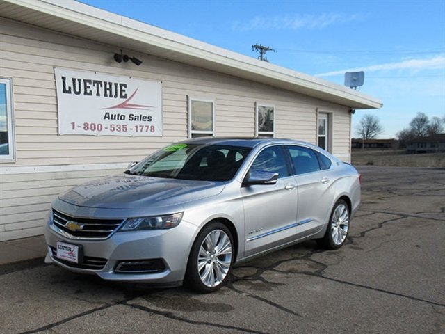 Used 2014 Chevrolet Impala LTZ image 2