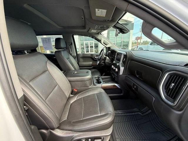Used 2022 GMC Sierra 1500 SLT w/ SLT Premium Plus Package image 28