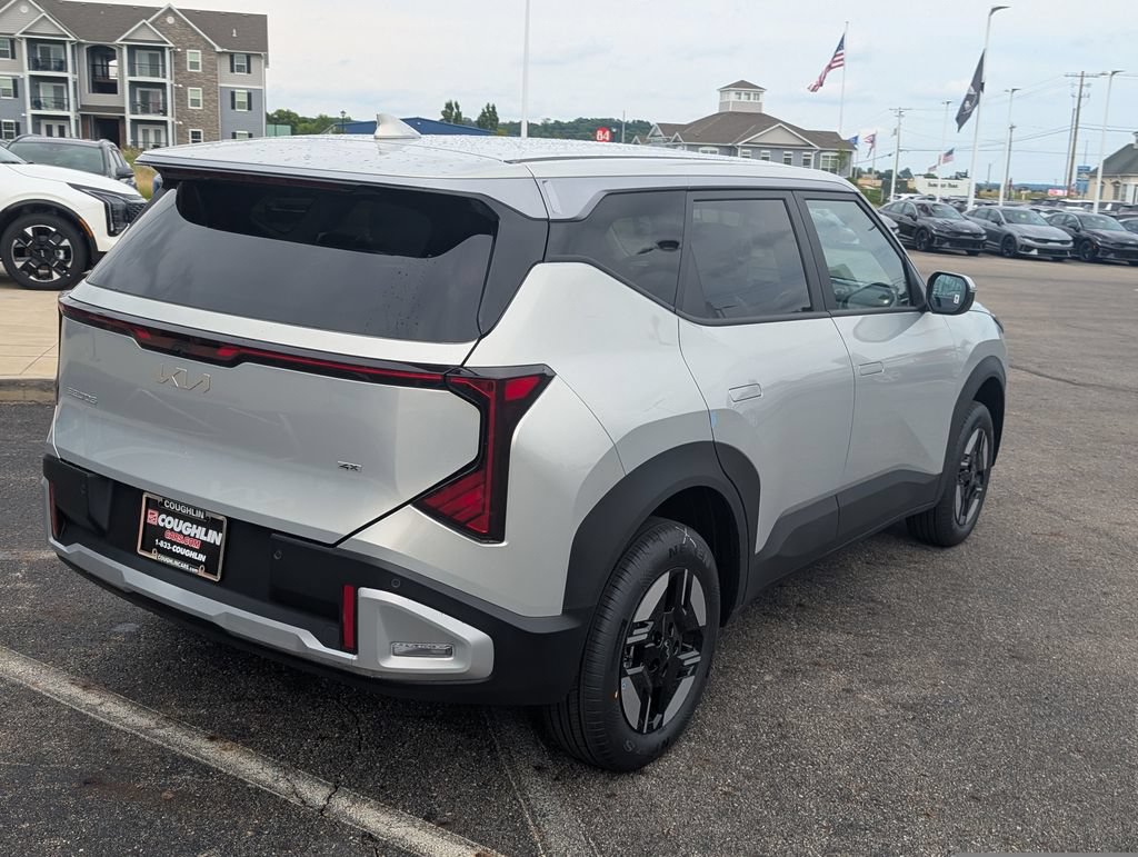New 2027 Kia Seltos LX AWD/4WD image 7