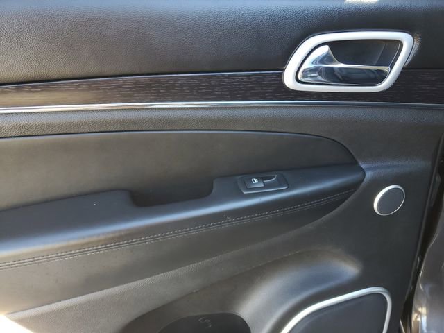 Certified 2018 Jeep Grand Cherokee Summit image 16