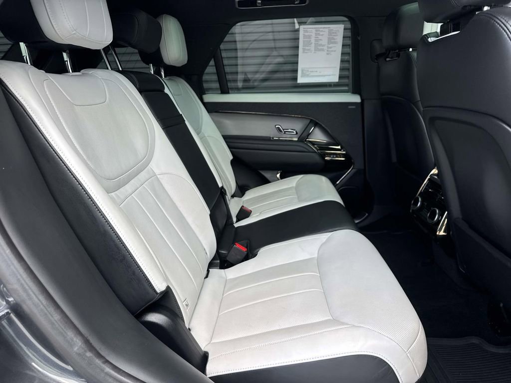 Used 2024 Land Rover Range Rover Sport Dynamic SE AWD/4WD image 14