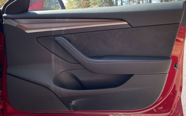 Used 2023 Tesla Model 3 Standard Range image 19