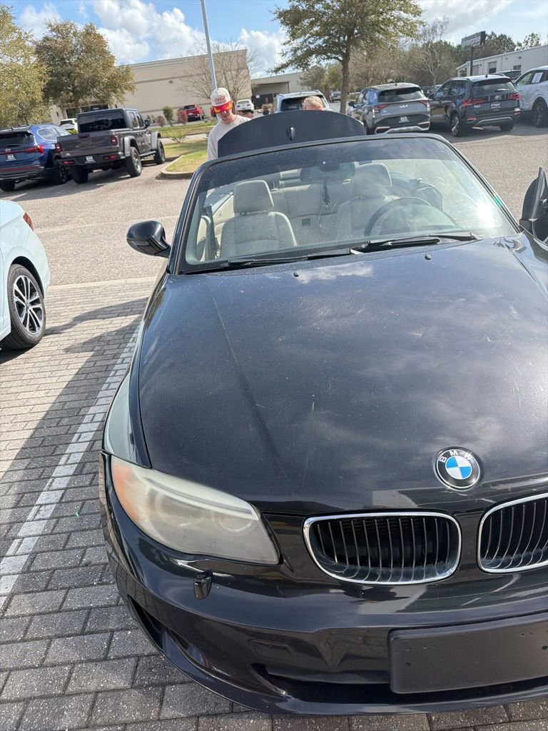 Used 2012 BMW 128i Convertible image 3