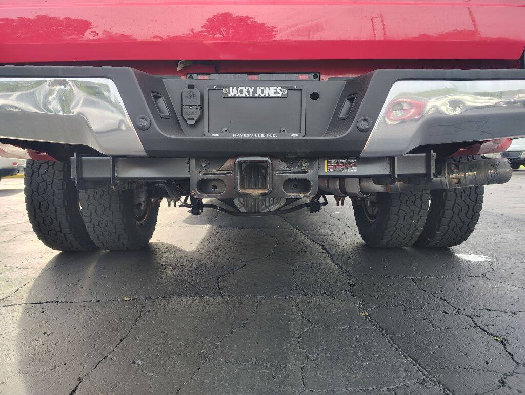 Used 2022 Ford F350 Lariat w/ Chrome Package AWD/4WD image 14