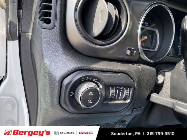 Used 2020 Jeep Gladiator Sport w/ Quick Order Package 24S AWD/4WD image 20
