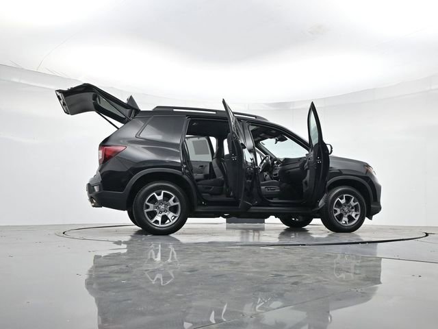 Used 2022 Honda Passport TrailSport image 53
