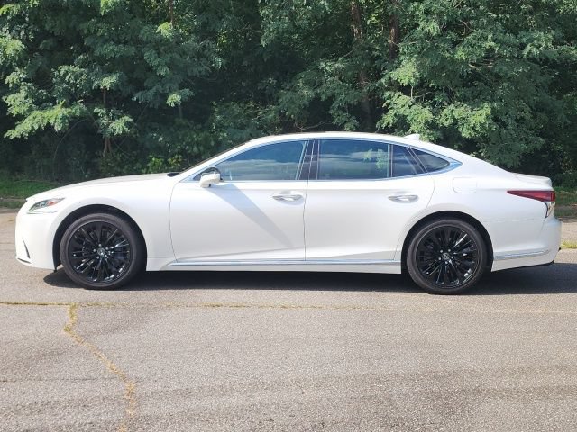 Used 2020 Lexus LS 500 w/ Interior Upgrade Package RWD image 2