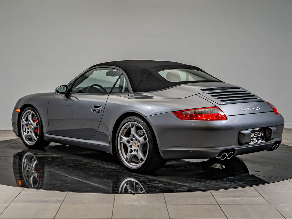 Used 2005 Porsche 911 Carrera S RWD image 3