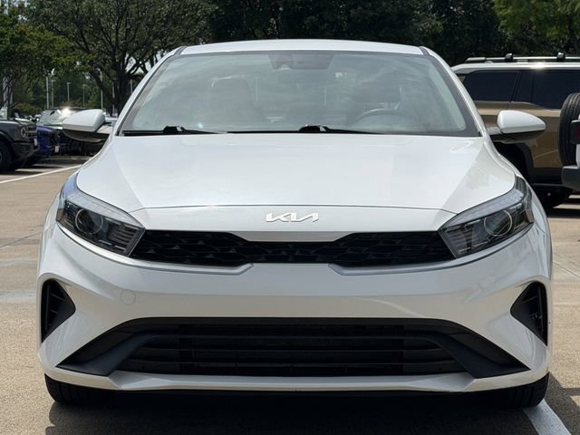 Used 2023 Kia Forte LXS FWD image 7