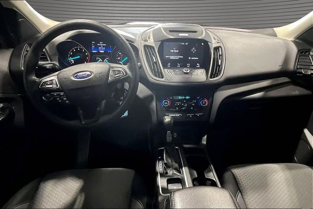 Used 2017 Ford Escape SE w/ Equipment Group 201A FWD image 7
