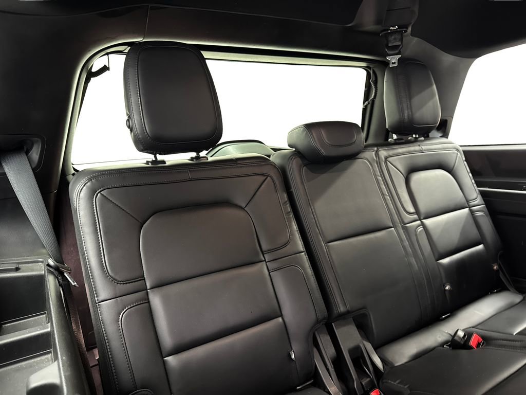 Used 2020 Lincoln Navigator Reserve image 41