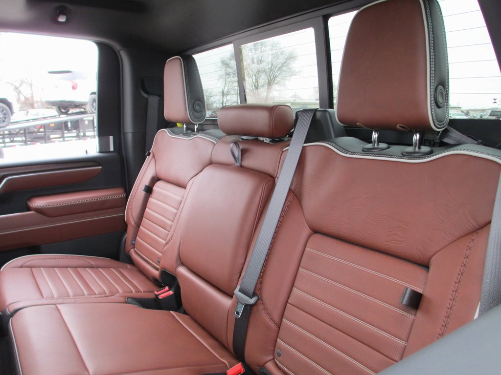 New 2026 GMC Sierra 3500 Denali Ultimate image 13