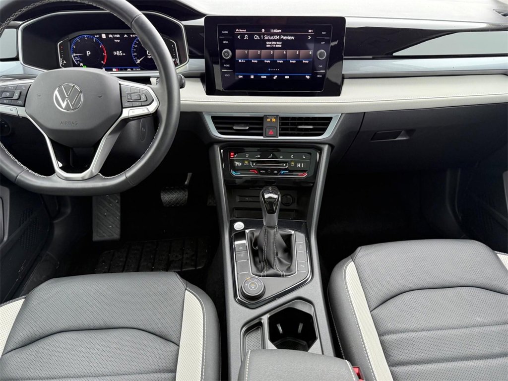 Certified 2025 Volkswagen Taos SEL image 11