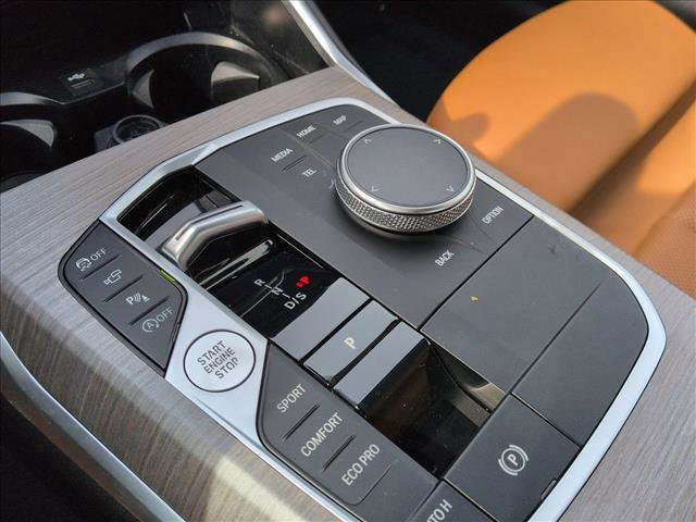 Used 2025 BMW 230i Coupe w/ Convenience Package image 12