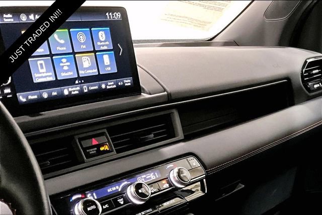 Used 2023 Honda Pilot TrailSport image 6