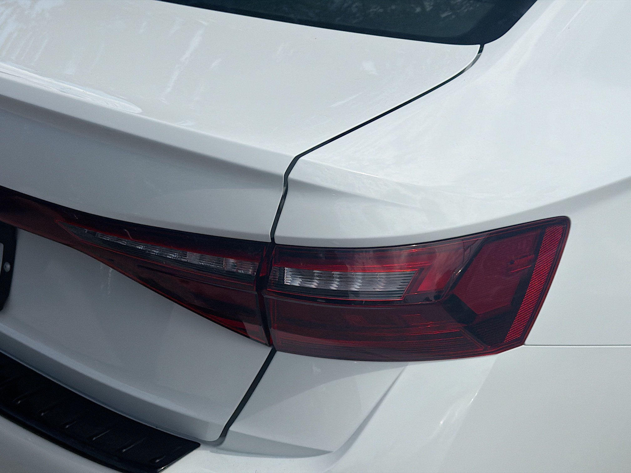 Certified 2025 Volkswagen Jetta S FWD image 26