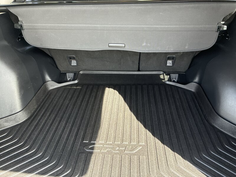 Used 2016 Honda CR-V Touring image 27
