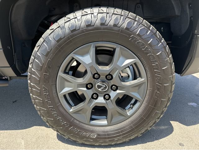 Certified 2025 Lexus GX 550 AWD/4WD image 41