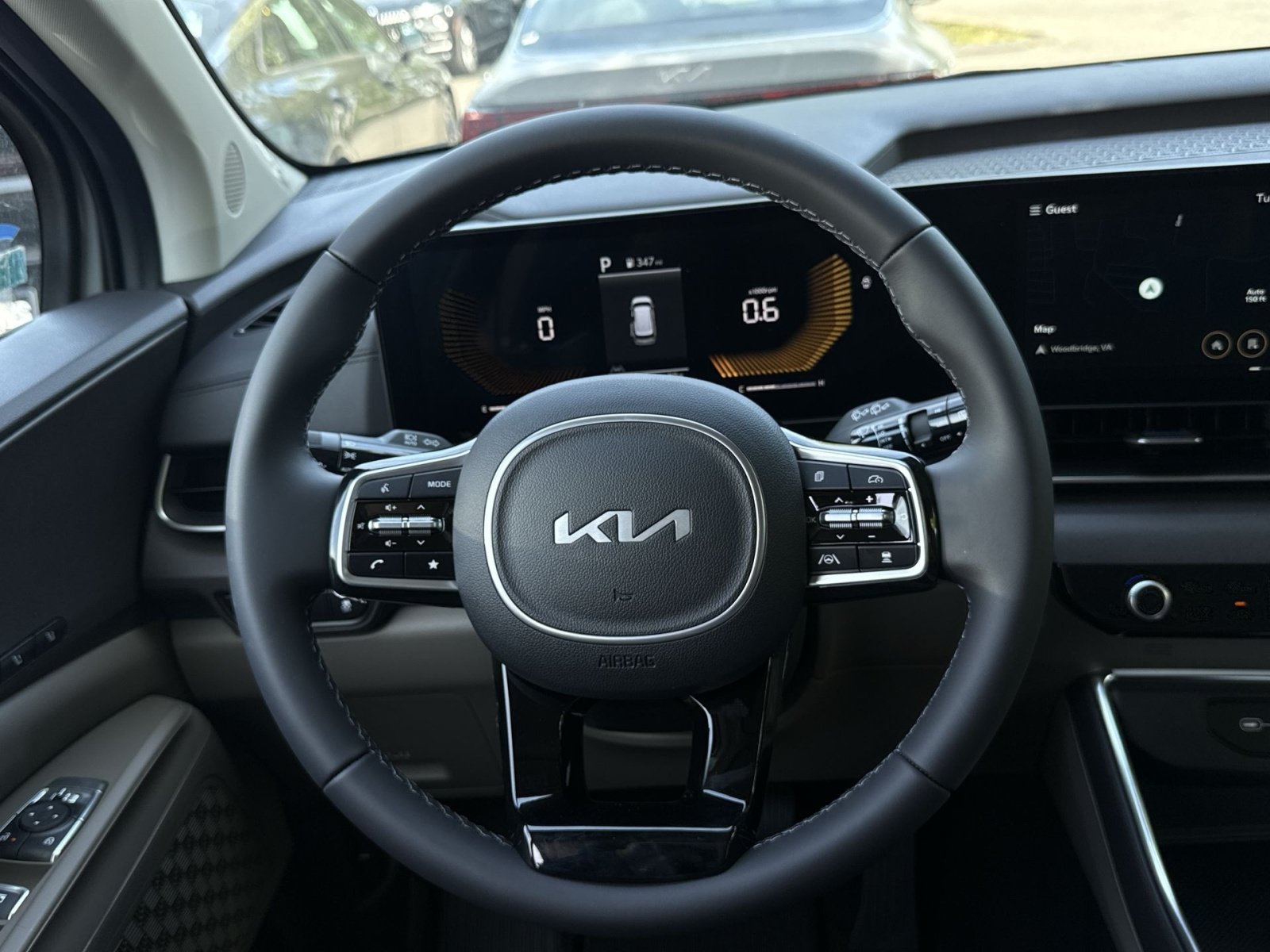 New 2026 Kia Carnival EX FWD image 39