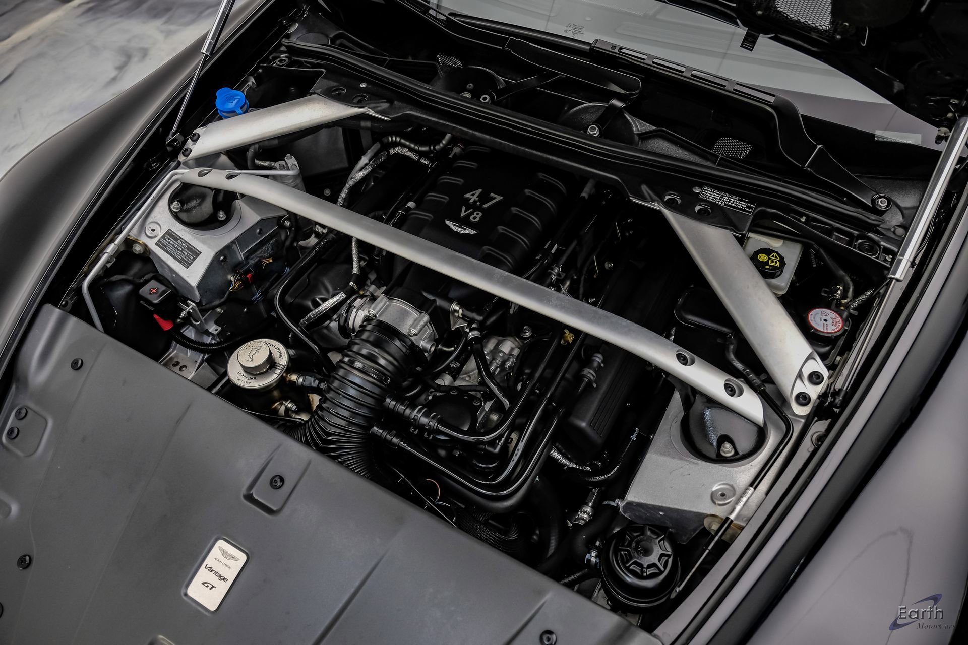 Used 2015 Aston Martin V8 Vantage GT RWD image 93