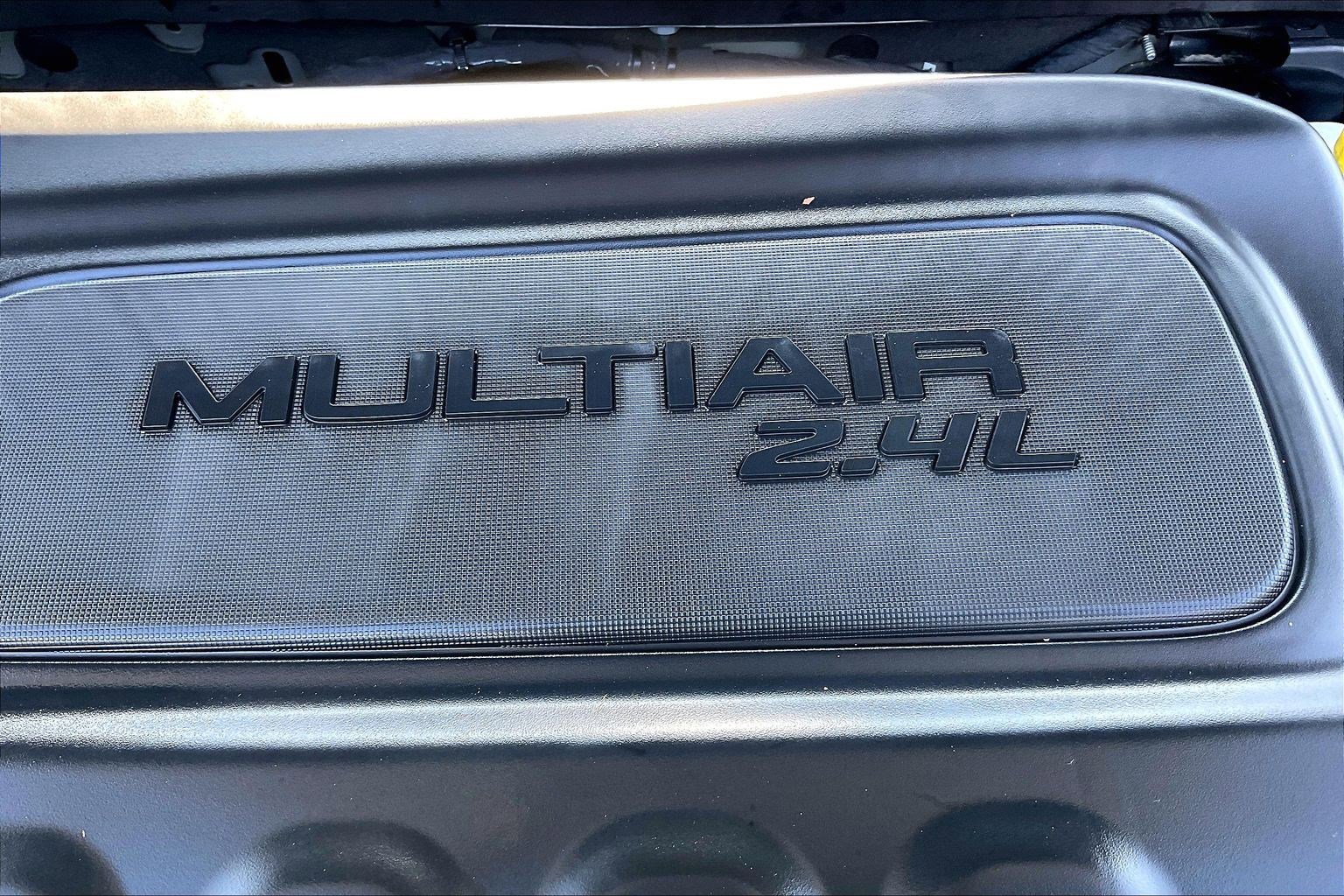 Used 2021 Jeep Cherokee Latitude Plus image 27