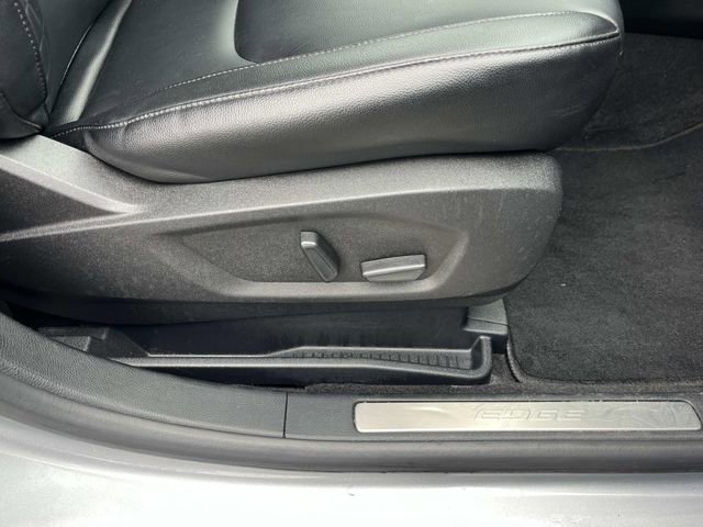 Certified 2024 Ford Edge Titanium AWD/4WD image 25