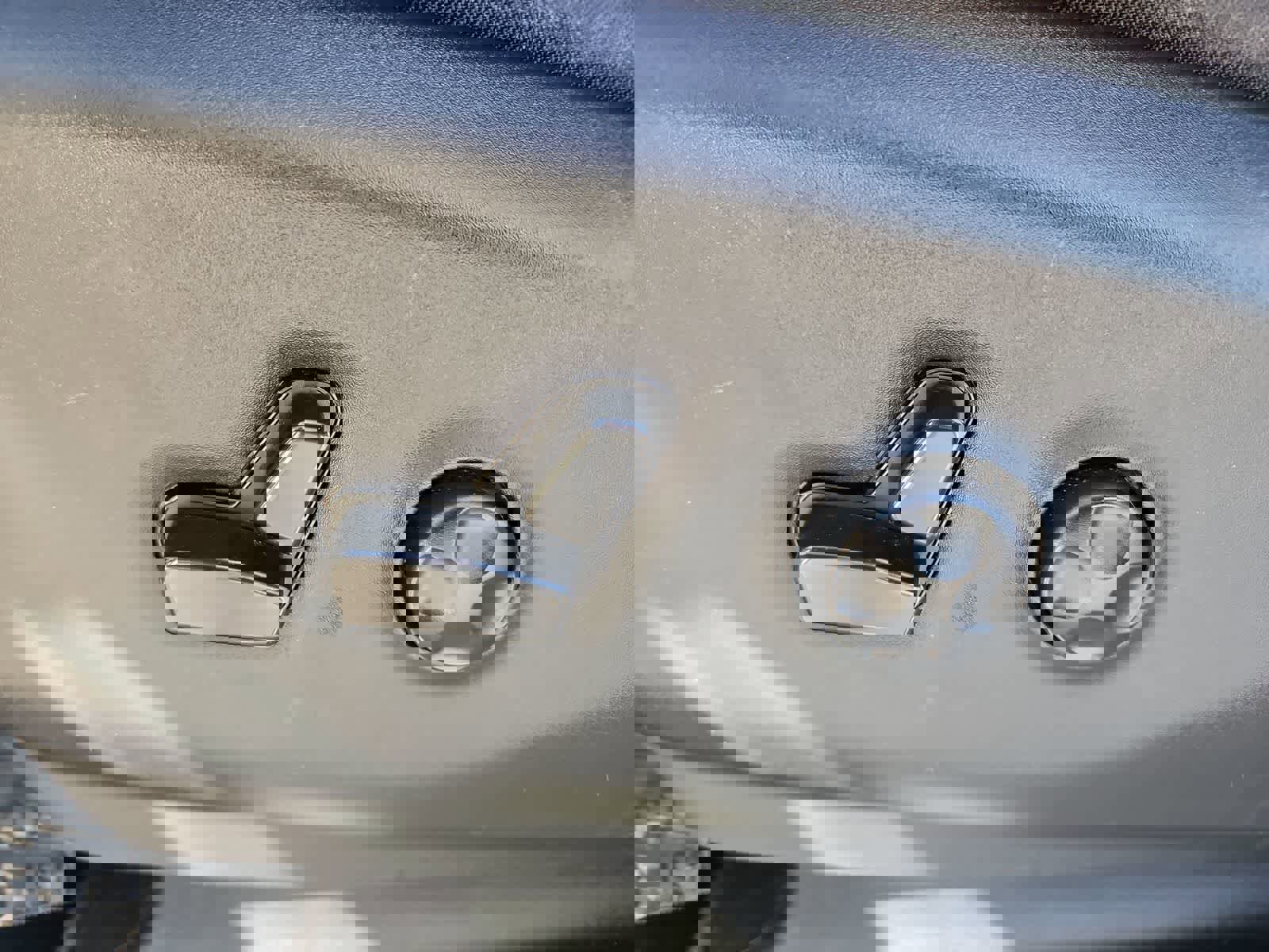 Used 2023 Chrysler Pacifica Touring-L image 19