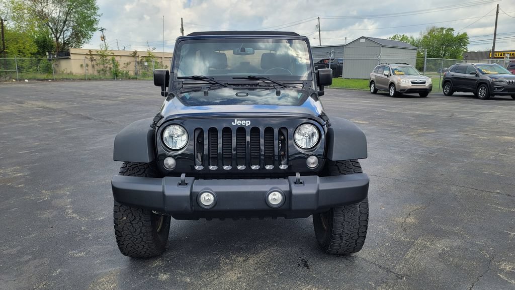 Used 2017 Jeep Wrangler Unlimited Sport w/ Quick Order Package 24S AWD/4WD image 4