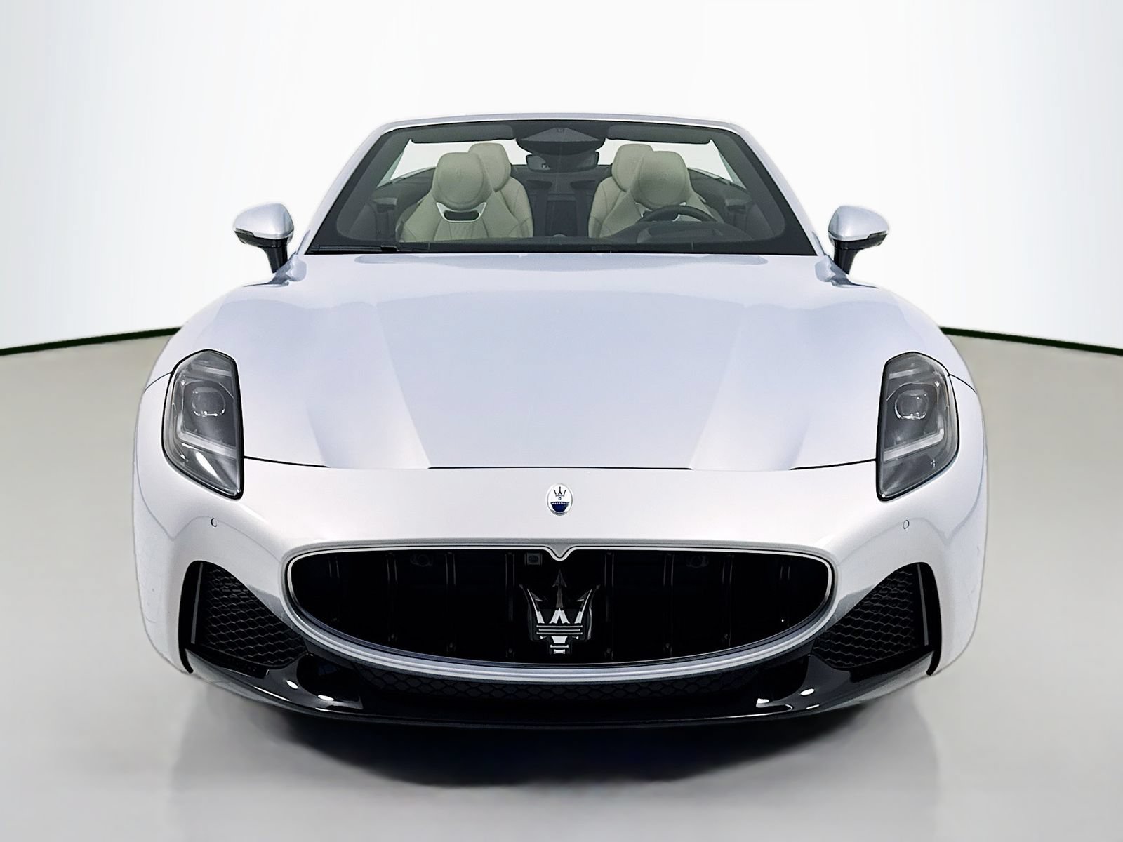 New 2026 Maserati GranCabrio Modena AWD/4WD image 3