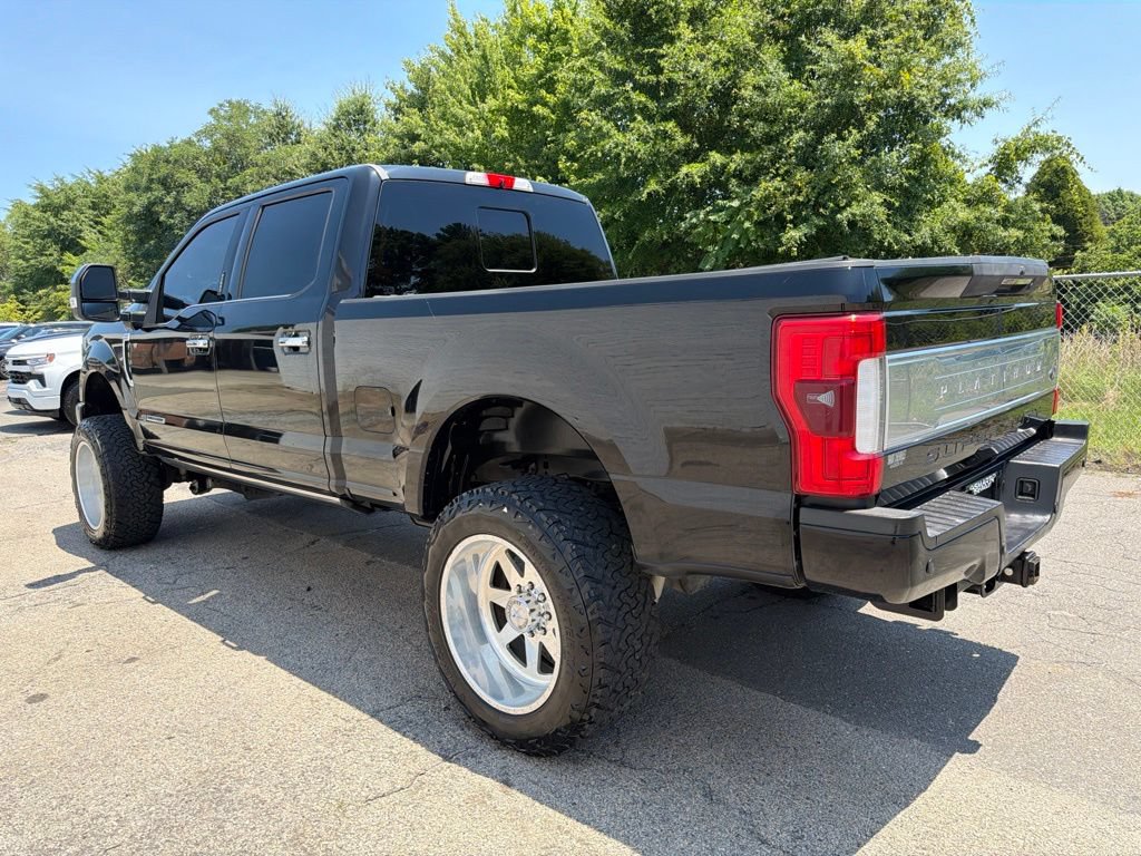 Used 2017 Ford F350 Platinum w/ Platinum Ultimate Package AWD/4WD image 4