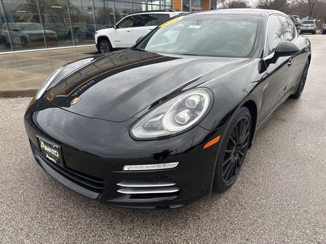 Used 2015 Porsche Panamera 4S Executive image 2
