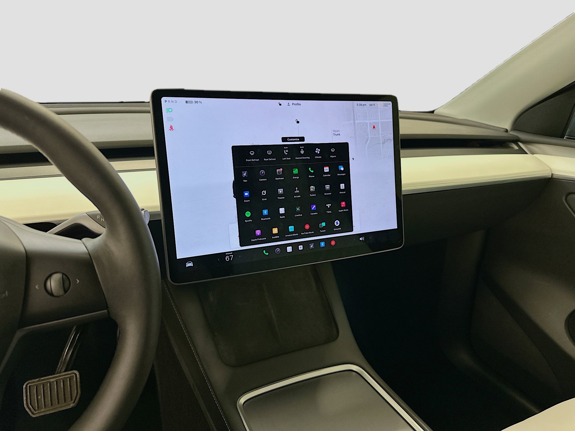 Used 2022 Tesla Model Y Long Range image 26