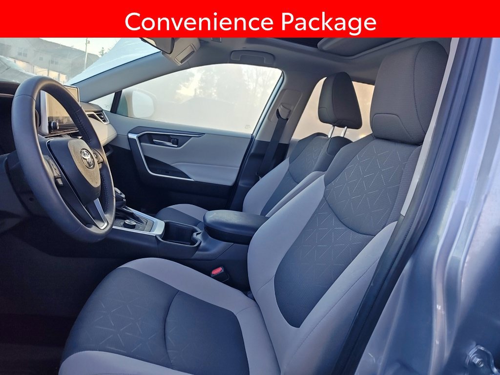 Used 2025 Toyota RAV4 XLE w/ Convenience Package AWD/4WD image 6