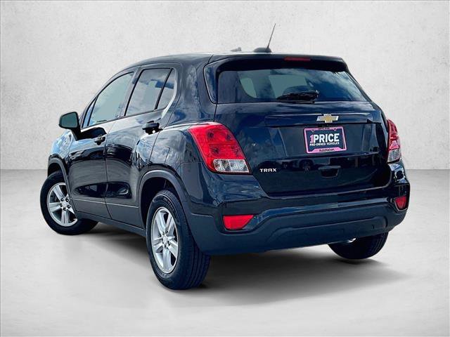 Used 2020 Chevrolet Trax LS FWD image 13