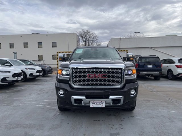 Used 2016 GMC Sierra 2500 Denali w/ Duramax Plus Package image 2